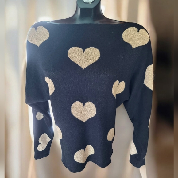 Belldini Metallic Gold Heart Dolman Sleeve Black Sweater - Picture 2 of 9